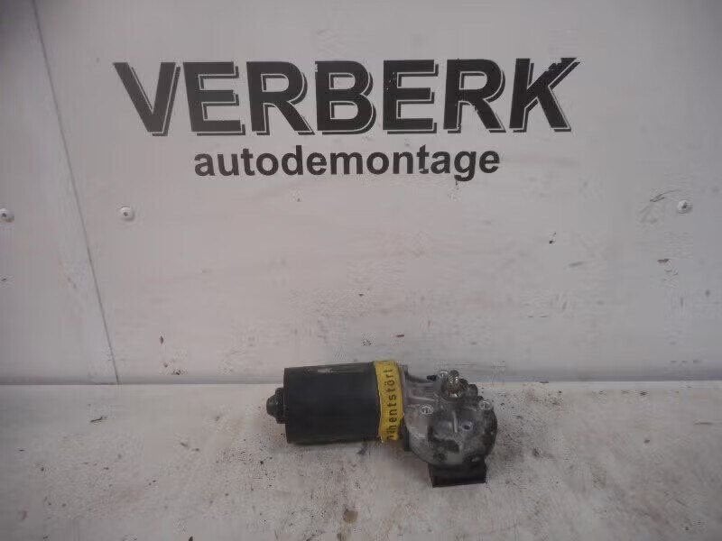 RUITENWISSERMOTOR VOOR Audi A6 (C4) (0390241330cep), Robert Bosch AG, Gebruikt, Robert-Bosch-Allee 1 74232 Abstatt, DE, Engineering@bosch.com
