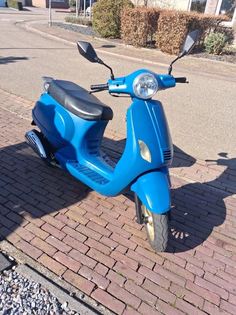 Senzo Rivalux Scooter Blauw & Goed Onderhouden, Zo goed als nieuw, Benzine, Ophalen, Overige merken