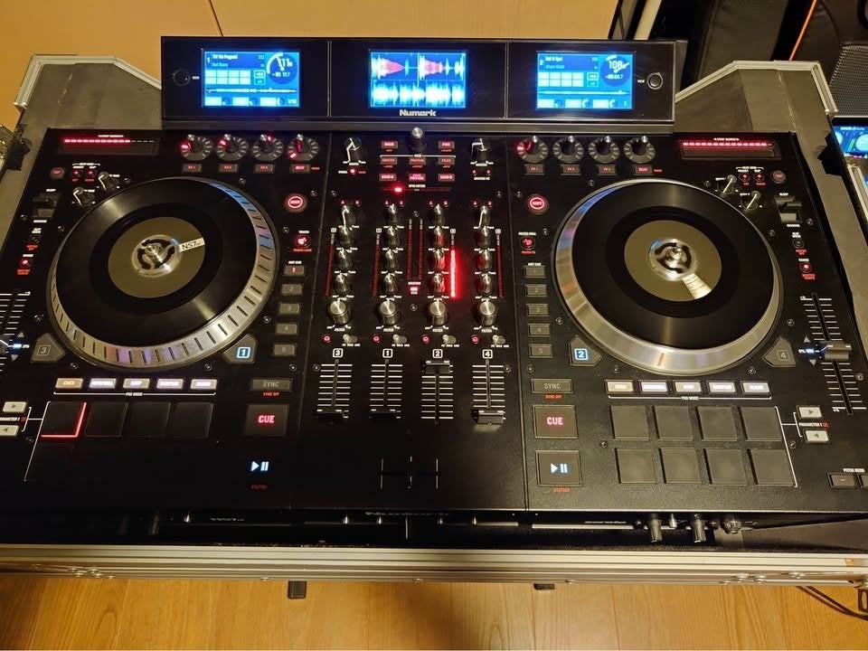 NUMARK NS7III 4-Ch.Motorized DJ cont.case.Bieden toegestaan!, Ophalen, Zo goed als nieuw, Dj-set, Numark