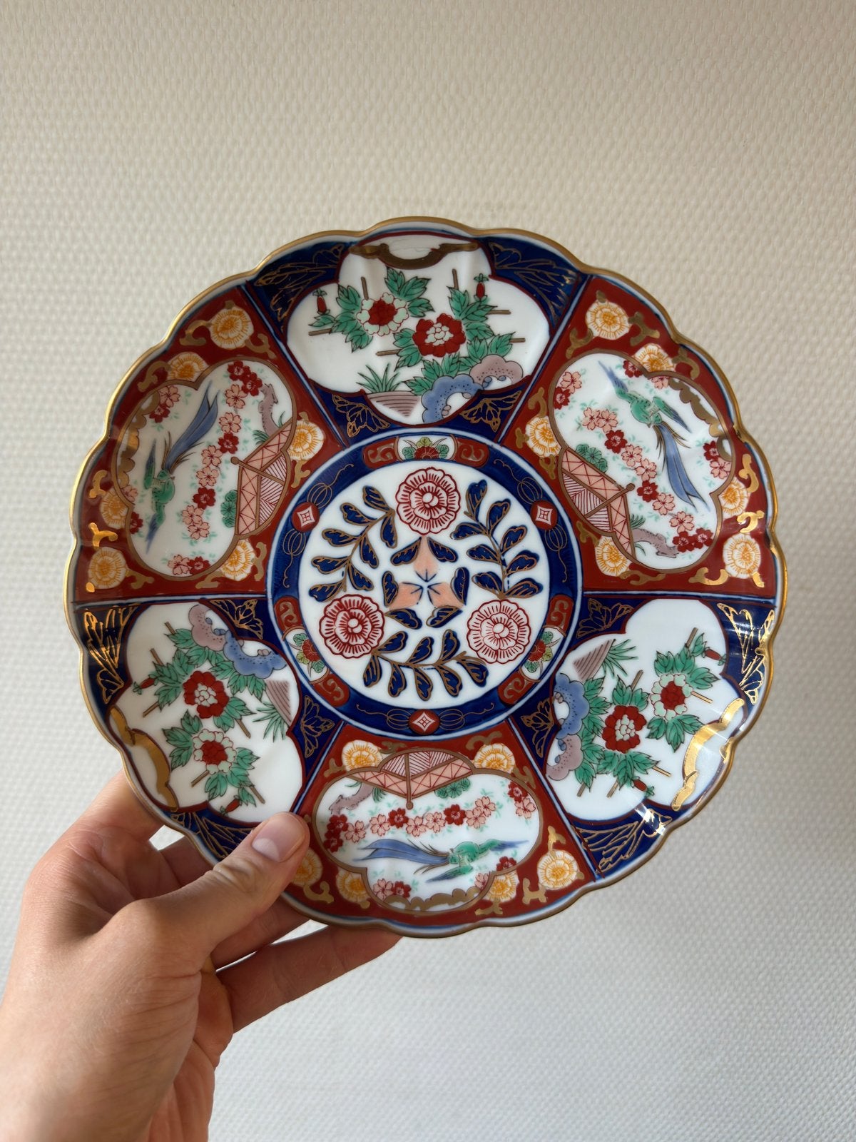 Japans Gekleurd Gold Imari Porseleinen Wandbord Goud Verguld, Antiek en Kunst, Ophalen of Verzenden