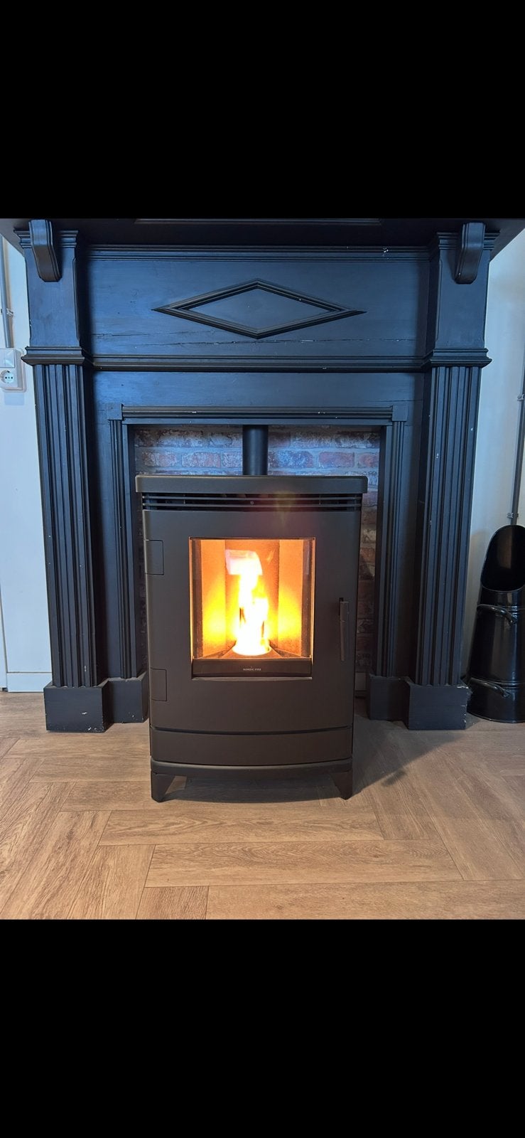 Nordic Fire Fenna *Demo*, Ophalen, Overige brandstoffen, Zo goed als nieuw, Pelletkachel