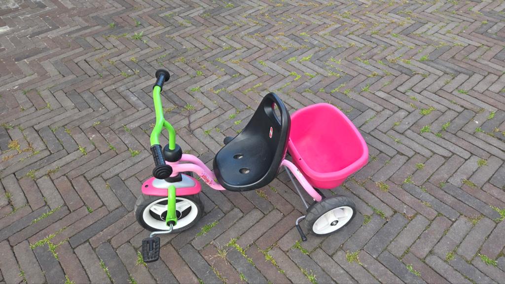 Puky driewieler met duwstang en kiepbakje, Ophalen, Gebruikt, Puky