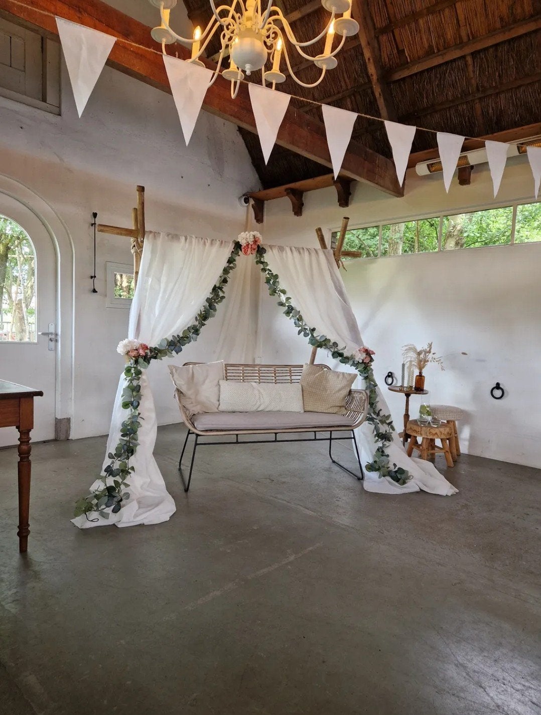 Backdrop voor bruiloft/trouwboog., Hobby en Vrije tijd, Feestartikelen, Ophalen, Zo goed als nieuw, Versiering, Geboorte of Huwelijk