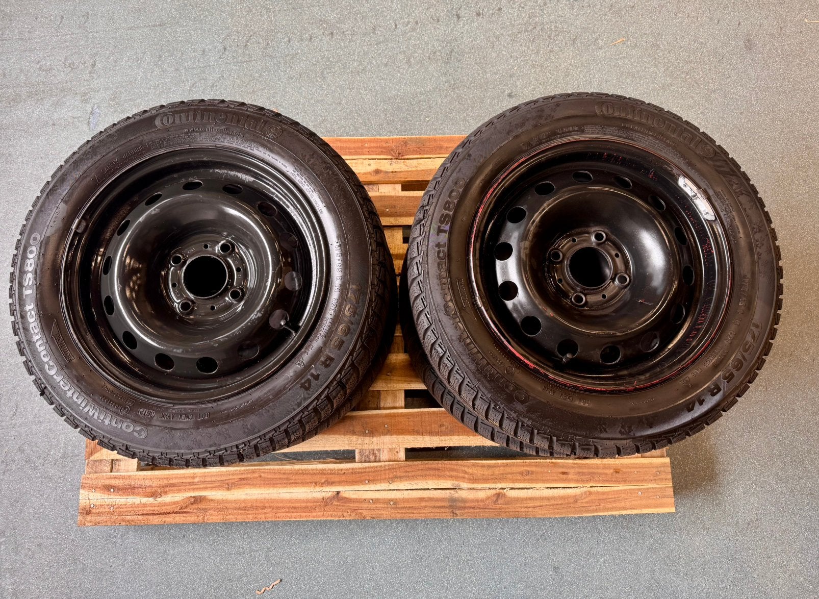 4 STUKS CONTINENTAL WINTERBANDEN STALEN VELG 175/65 R14 T82, 14 inch, Gebruikt, 175 mm, Banden en Velgen