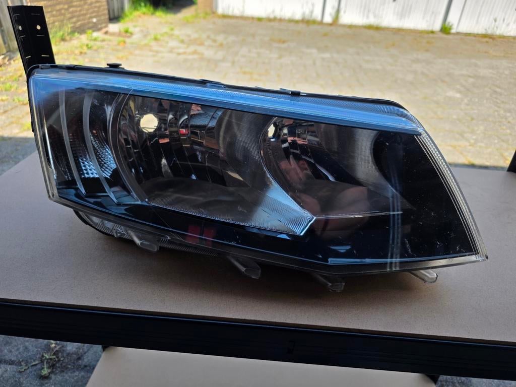 SKODA OCTAVIA 5E1 Halogeen Koplamp Rechts, Auto-onderdelen, Ophalen of Verzenden, Gebruikt, Skoda