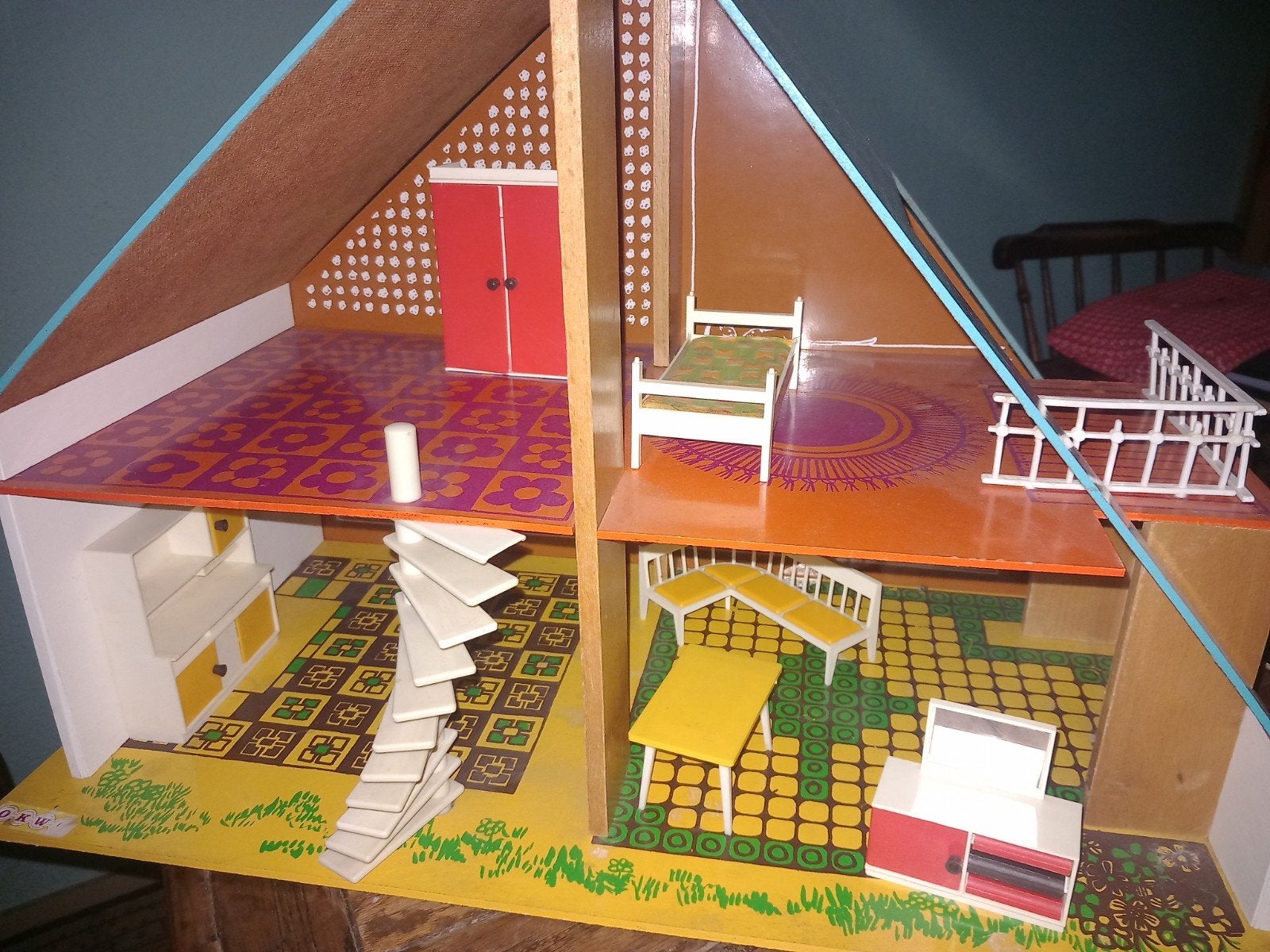 Okwa vintage poppenhuis, Ophalen, Zo goed als nieuw, Poppenhuis