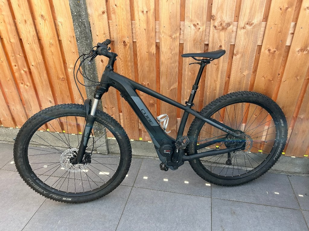 Cube Reaction E-bike - Medium frame (165-180cm)