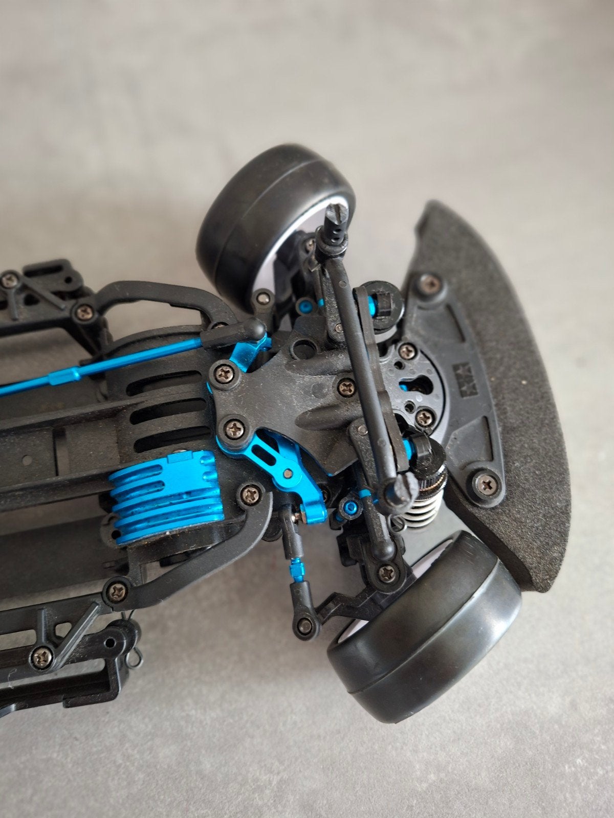 Tamiya M-Chassis RC Auto met extra's en Mazda Roadster kap, Elektro, Ophalen of Verzenden, Zo goed als nieuw, Schaal 1:10