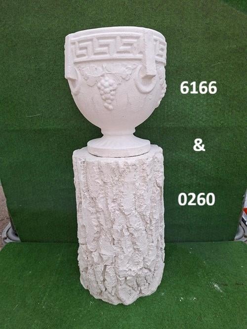 Griekse Planten bak met zuil boomstam. nr 6166 & 0260., Ophalen, Nieuw, Beton, Abstract beeld