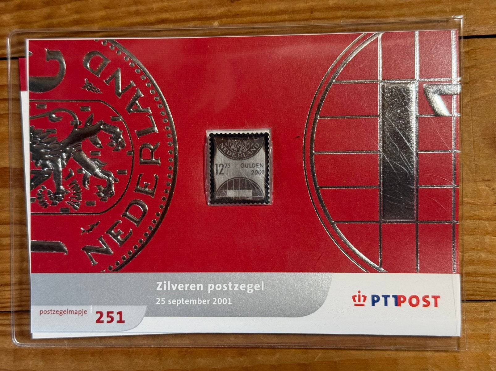 Zilveren postzegel 2001, Postzegels en Munten, Postzegels | Nederland, Ophalen of Verzenden, Na 1940, Postfris