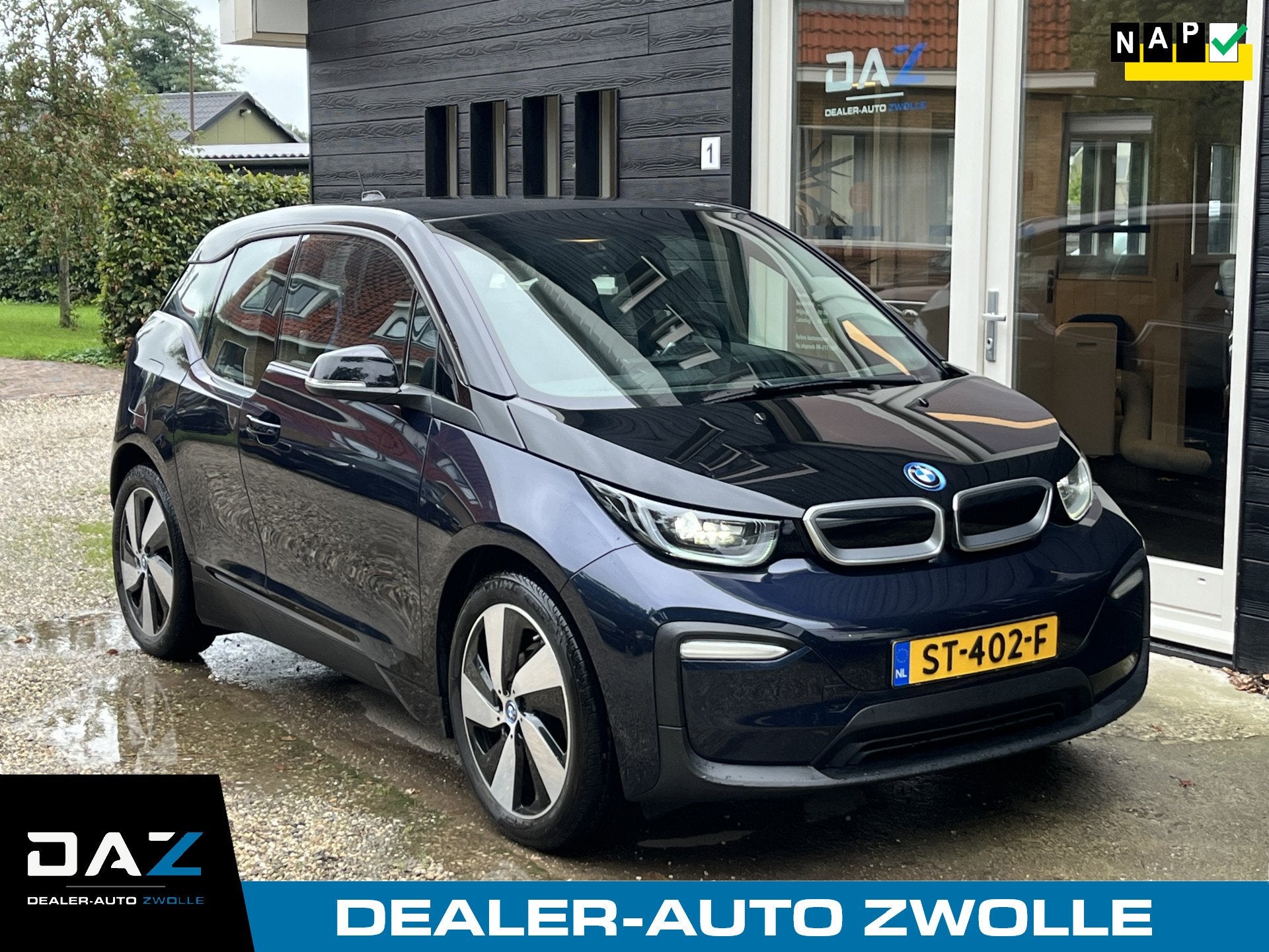 BMW i3 Basis iPerformance 94Ah 33 kWh Aut/Ecc/Navi/Pdc/19 in, Automaat, Dealer onderhouden, Gebruikt, 300 km
