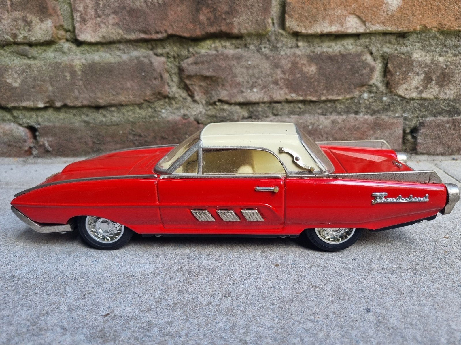 Blikken Ford Thunderbird  1963, Antiek en Kunst, Antiek | Speelgoed, Ophalen of Verzenden