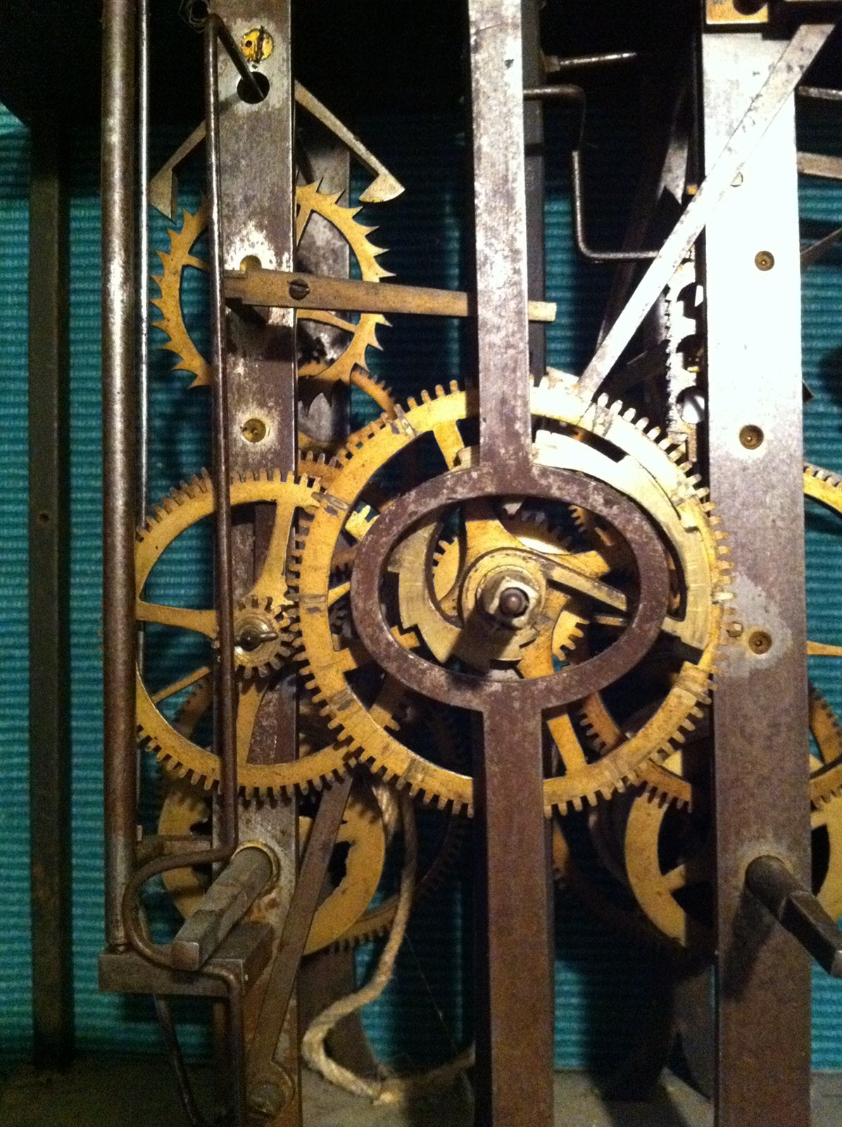 Loopwerk van Comtoise klok met gewichten, Antiek en Kunst, Ophalen