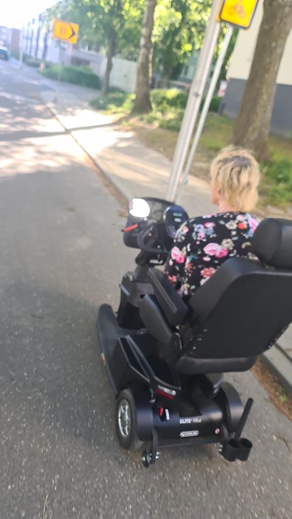 Scootmobil, Diversen, Rolstoelen, Ophalen of Verzenden, Zo goed als nieuw
