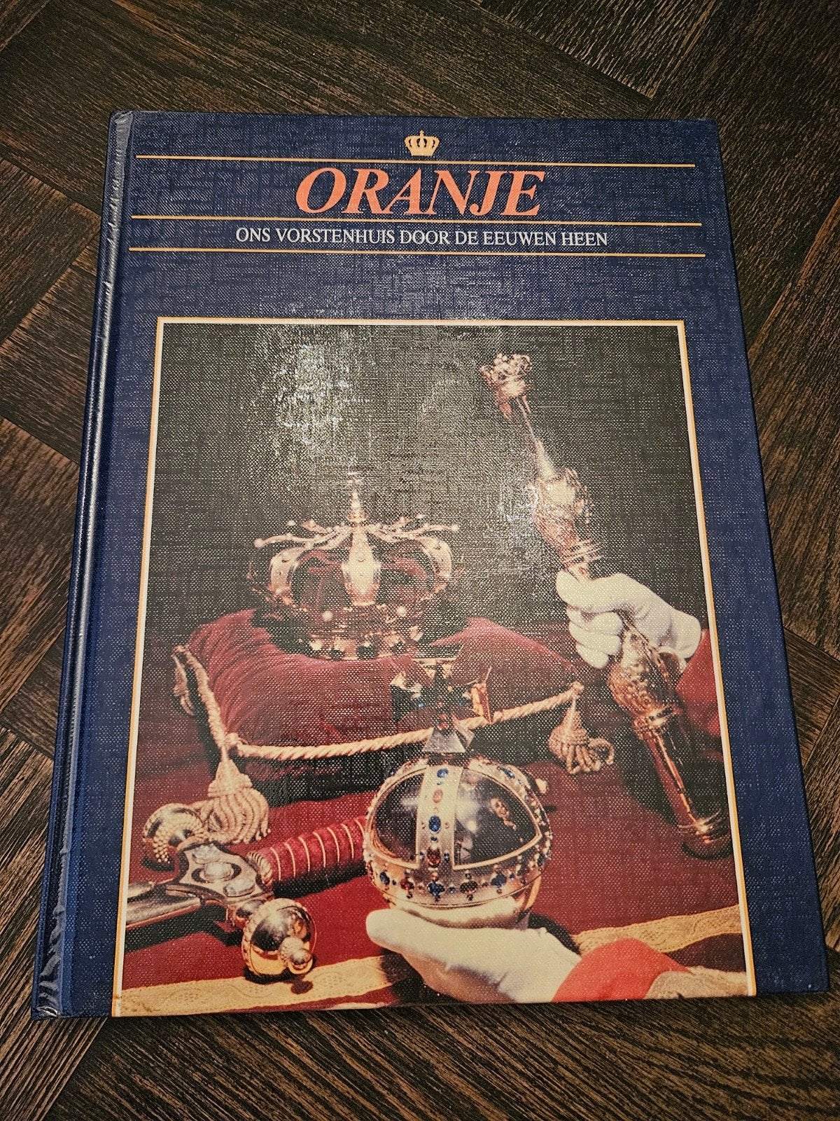 Oranje: Ons Vorstenhuis door de Eeuwen Heen - Prachtboek, Ophalen of Verzenden, 20e eeuw of later, Nieuw, Onbekend