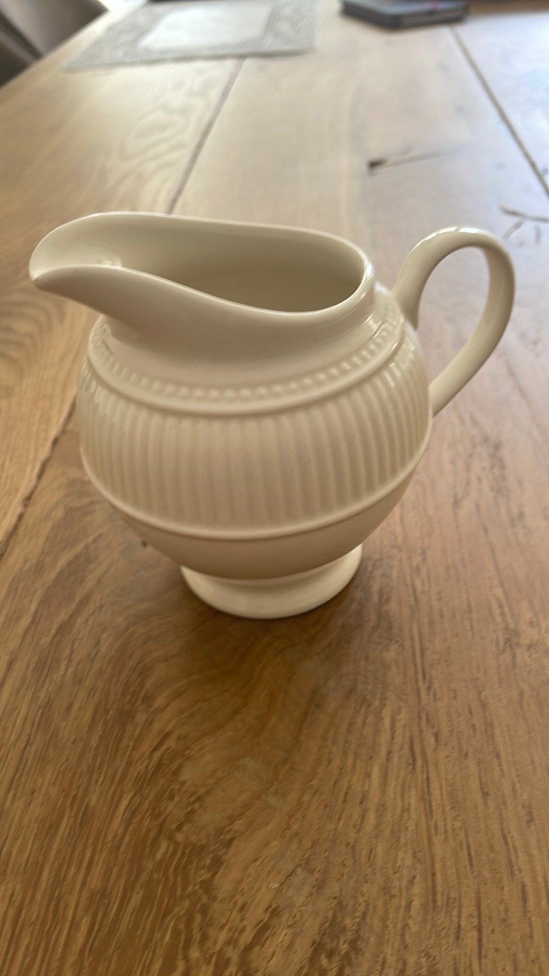 Te koop  wedgwood windsor melkkan, Ophalen of Verzenden
