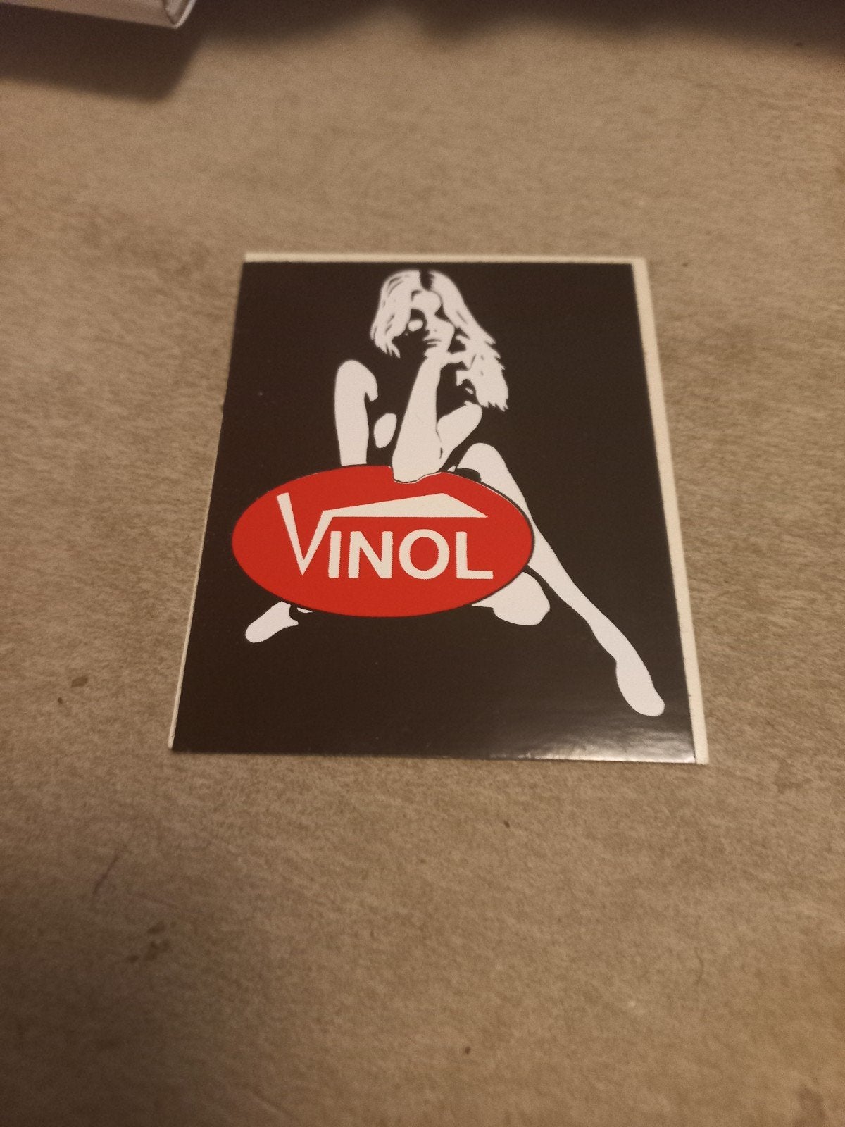 Vinolia reclame sticker / magneet, Ophalen of Verzenden