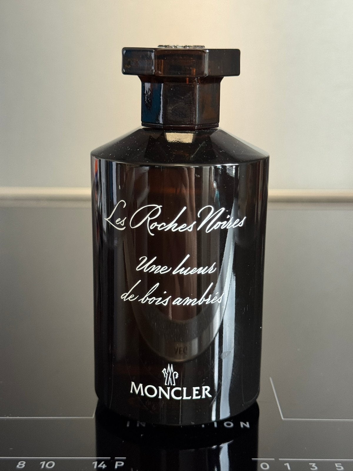 Moncler les roches noires 200ml eau de parfum, Ophalen of Verzenden, Nieuw