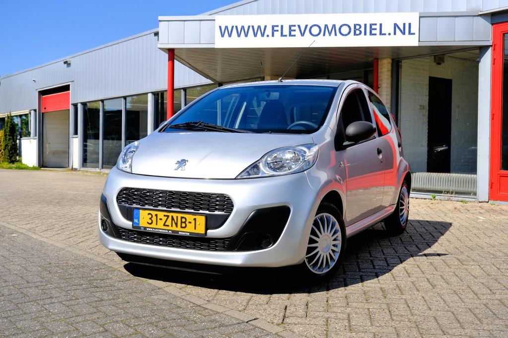 Peugeot 107 1.0 Access Accent 5-drs *42.418km!* Airco, Auto's, Peugeot, Voorwielaandrijving, Euro 5, Gebruikt, 4 stoelen