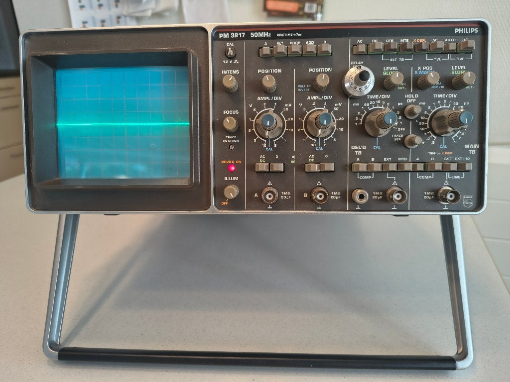 Prachtige Philips PM3217 50MHz Oscilloscoop – 100% Werkend, Doe-het-zelf en Verbouw, Ophalen of Verzenden, Gebruikt, Elektriciteit