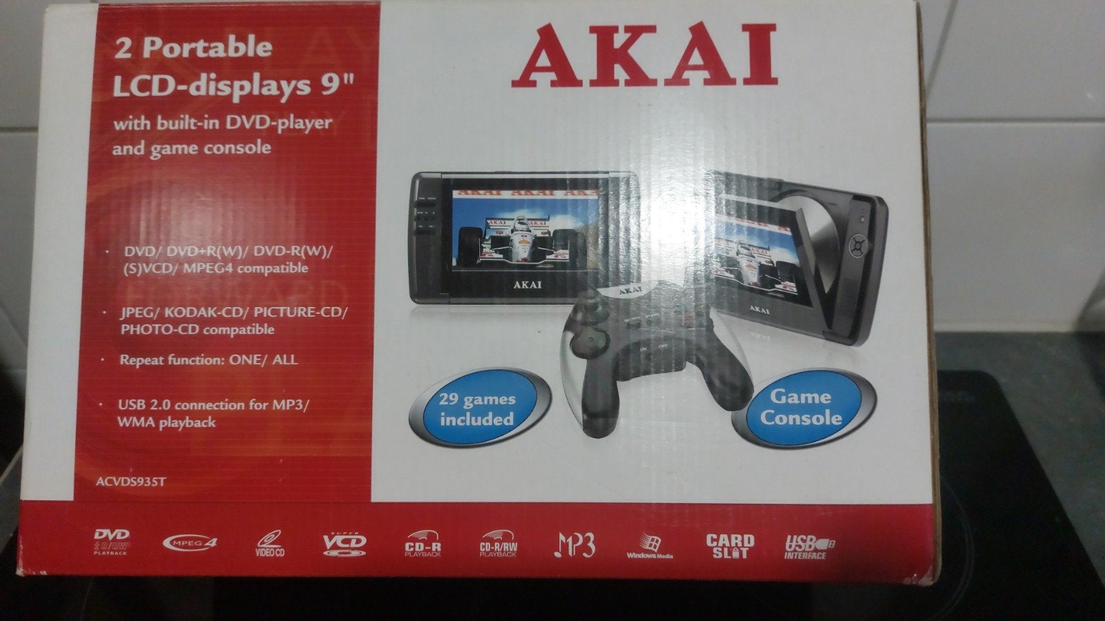 AKAI Draagbare DVD-speler met 9" LCD-schermen en games, Ophalen of Verzenden