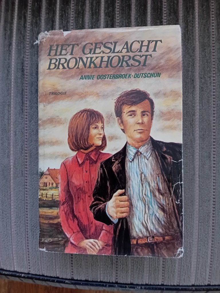 Trilogie - Het Geslacht Bronkhorst - Annie Oosterbroek, Gelezen, Annie Oosterbroek-Dutschun, Ophalen of Verzenden, Nederland