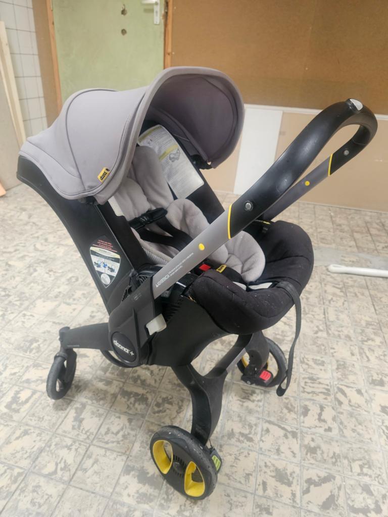 Doona kinderwagen met verkleiner, ISOFIX base en luiertas, Ophalen, Overige merken, Verstelbare duwstang