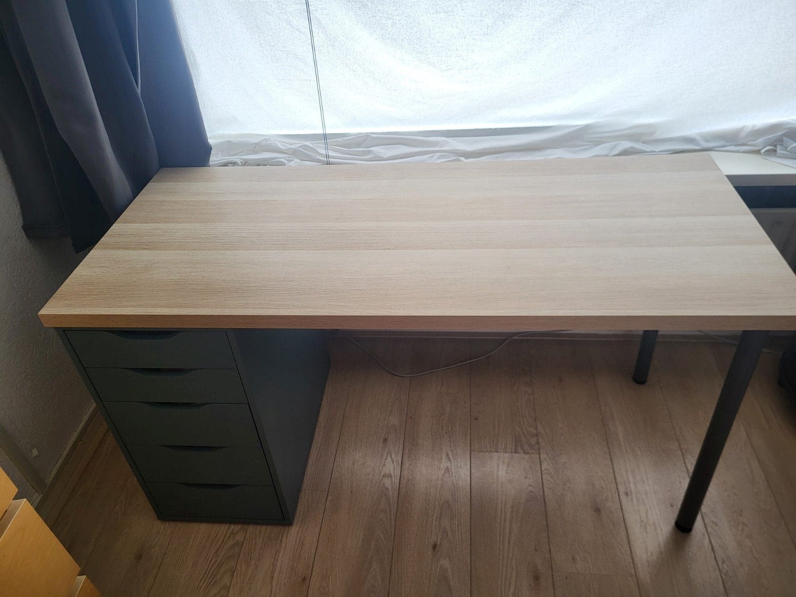 Ikea Lagkapten bureau met Alex ladeblok en Adils poten, Huis en Inrichting, Bureaus, Ophalen, Gebruikt, Hout, IKEA