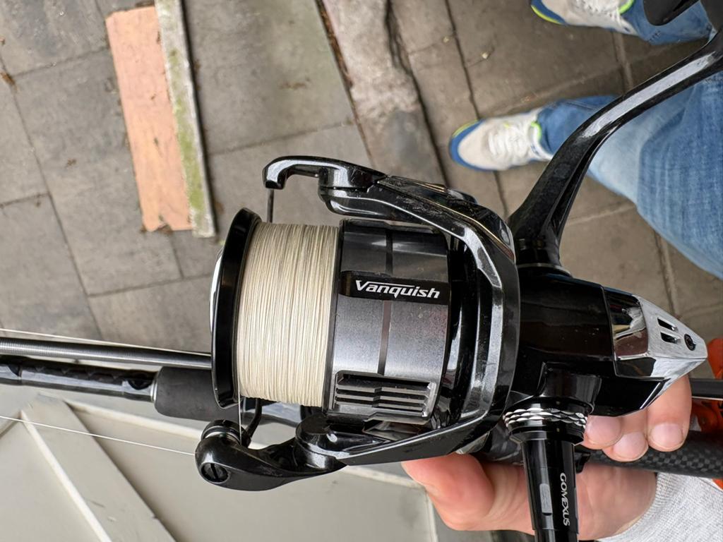 Shimano Vanquish c3000 met LMAB Rodfather 7-21gram, Watersport en Boten, Hengelsport | Roofvissen, Ophalen of Verzenden, Zo goed als nieuw