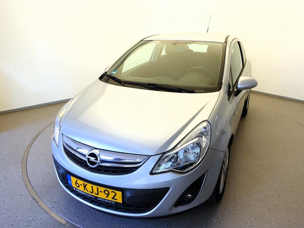 Opel Corsa 1.4i-16V 101pk Nwe APK|12 mnd BOVAG-Garantie, Auto's, Opel, Origineel Nederlands, Bedrijf, Handgeschakeld, 19 km/l