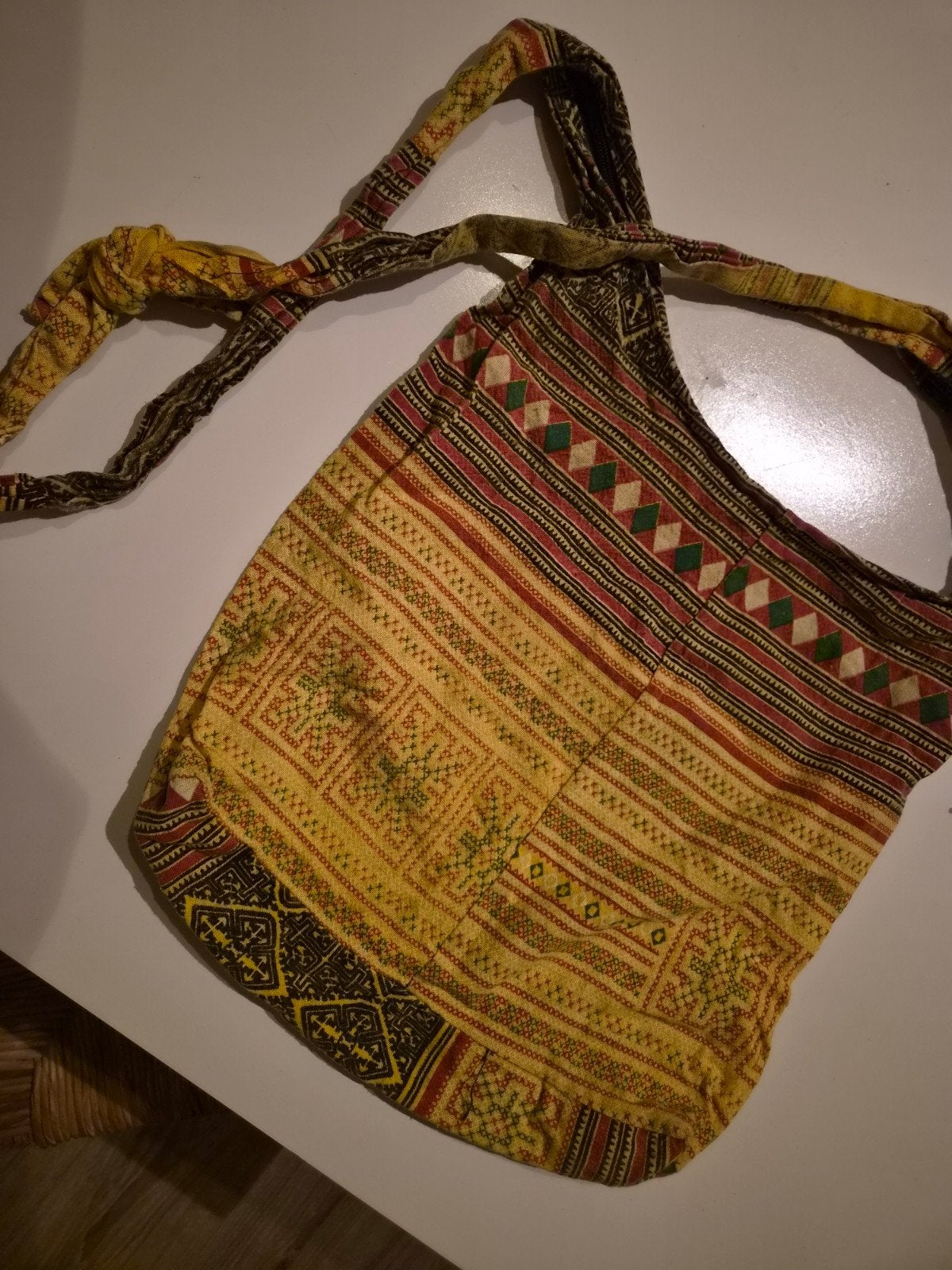 Hippie schoudertas met etnische print, Ophalen of Verzenden, Gebruikt, Geel, Overige merken