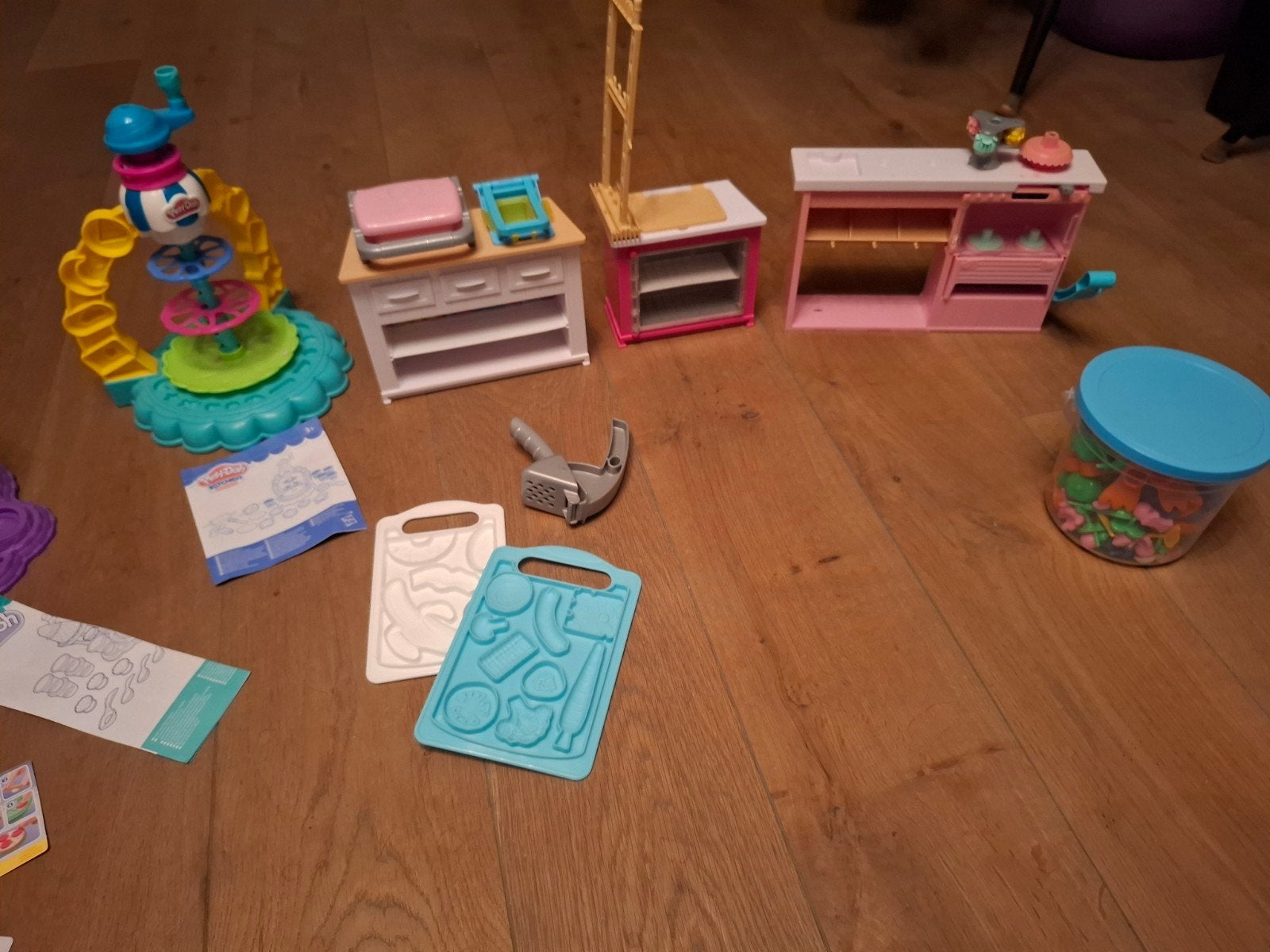 hobby kinderen klei, Ophalen of Verzenden, Poppenhuis