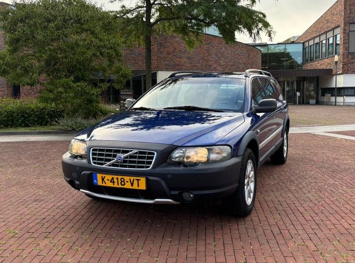 Volvo V70 XC 2.4 Turbo Cross Country 4WD AUT 2002 Super mooi, Auto's, Volvo, Euro 5, 1800 kg, Zwart, Blauw