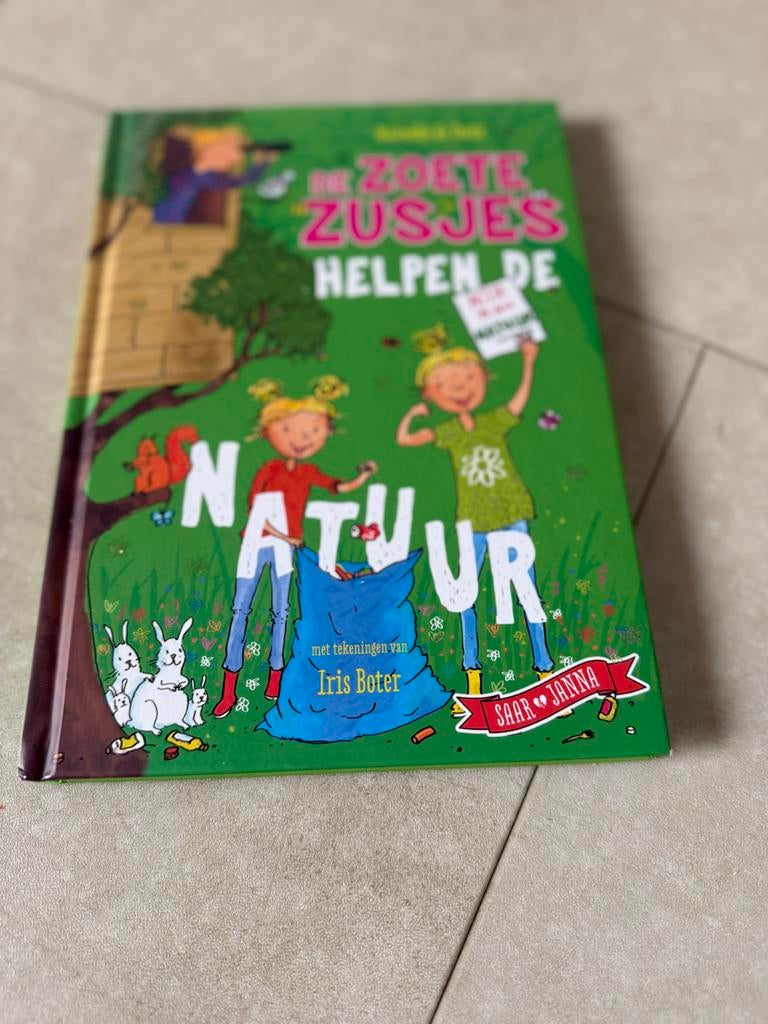 De Zoete Zusjes Helpen de Natuur - Iris Boter, Ophalen of Verzenden, Zo goed als nieuw, Fictie algemeen