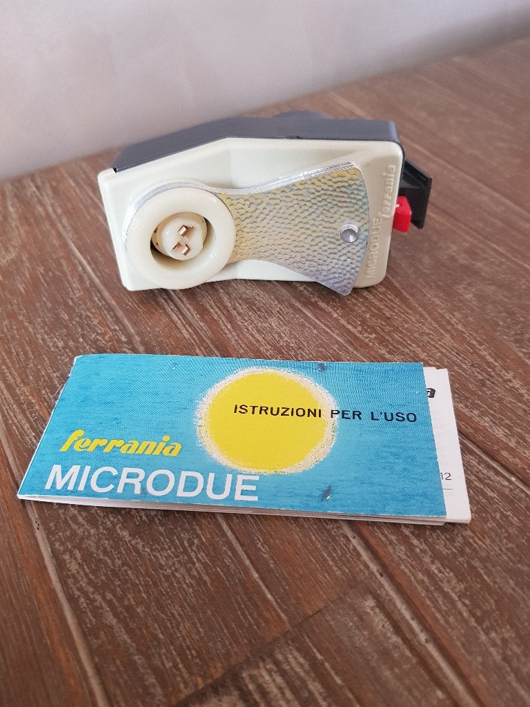 Ferrania Microdue flitser voor flitslampjes, Ophalen of Verzenden, Zo goed als nieuw, Flitslamp, Overige merken