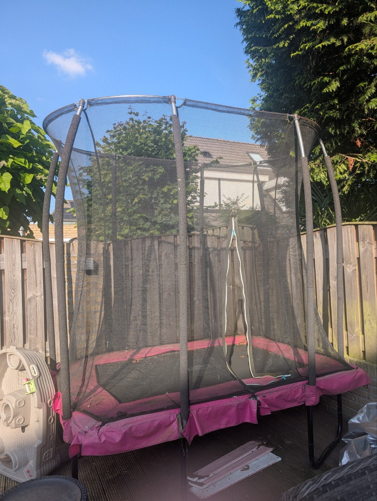 Salto trampoline vierkant, Ophalen, Zo goed als nieuw