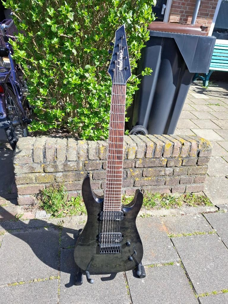 Jackson JS32-8Q Dinky (8-snarig), Muziek en Instrumenten, Snaarinstrumenten | Gitaren | Elektrisch, Ophalen, Zo goed als nieuw