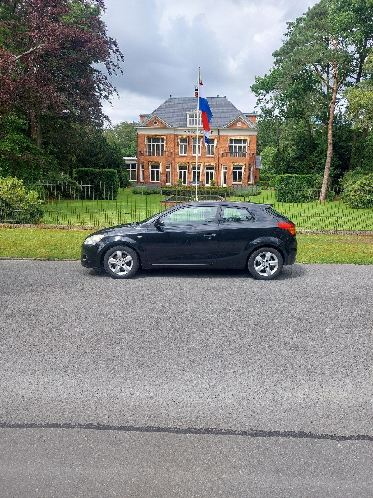 Kia Pro Ceed 2009 Zwart nieuwe Airco!, Auto's, Kia, Voorwielaandrijving, Stof, 4 cilinders, 1396 cc