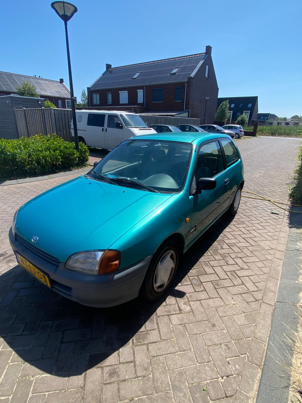 Toyota Starlet 1.3 16V 1996 2 jaar apk, 4 cilinders, Starlet, 400 kg, Origineel Nederlands