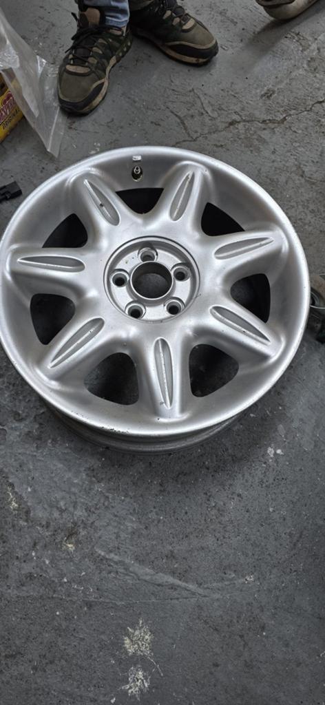 1x 17 inch Meteor Rover 75, Ophalen of Verzenden
