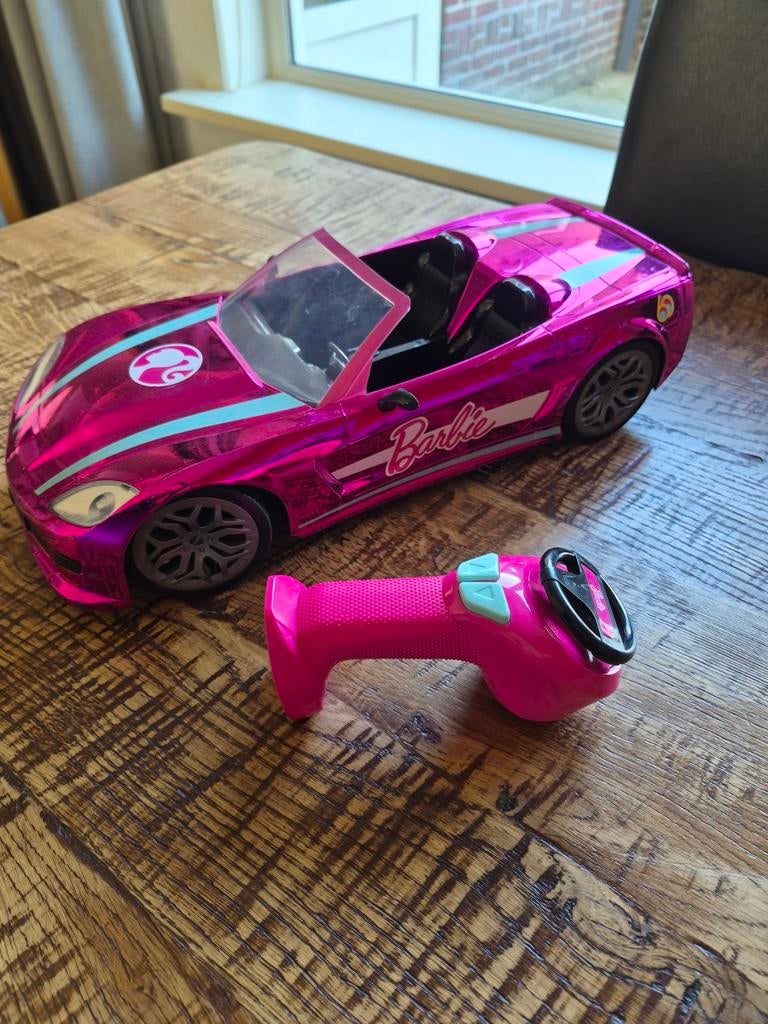 Bestuurbare Barbie auto, Ophalen of Verzenden