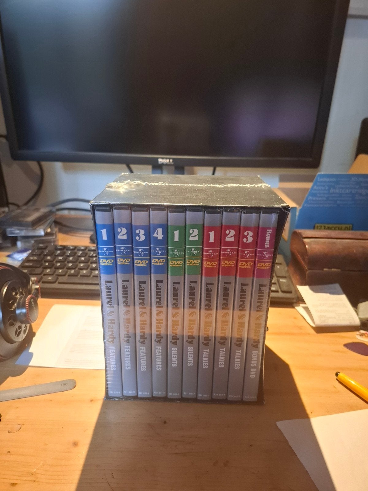 Dvd box...Laurel&Hardy....nieuw 25 euro, Cd's en Dvd's, Dvd's | Klassiekers, Alle leeftijden, Ophalen of Verzenden, Komedie, Voor 1940