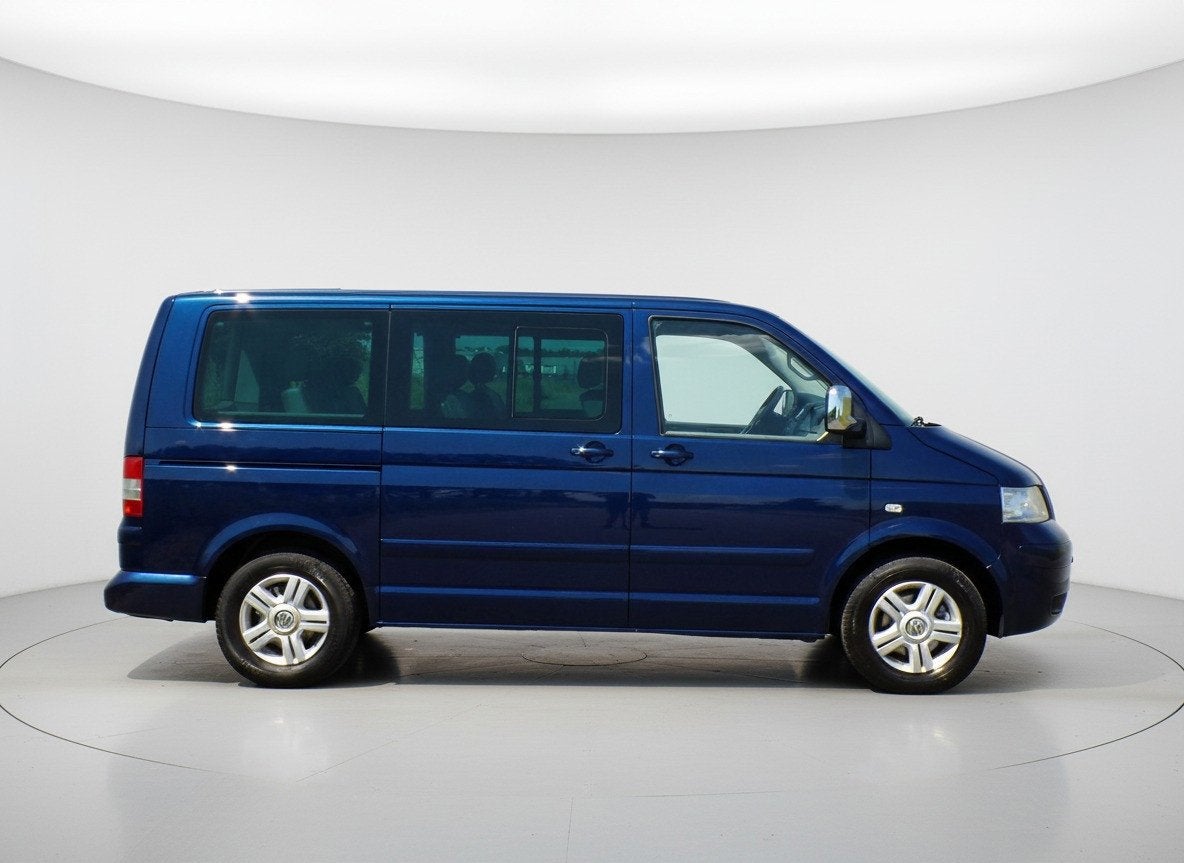 Volkswagen Multivan 2.5 TDI 300|Cruise|Leder|Trekhaak|Clima, Auto's, Voorwielaandrijving, Gebruikt, Bedrijf, Grijs