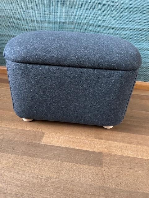 Voetenbank/Poef met Opbergruimte, Ophalen, Minder dan 50 cm, 125 cm of meer, Zo goed als nieuw