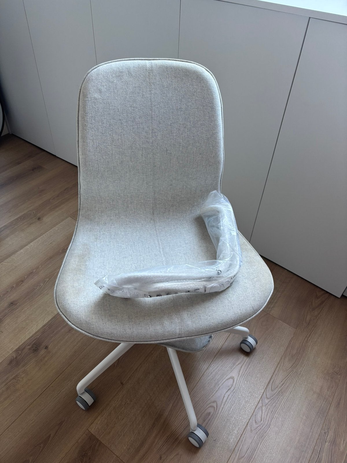 IKEA Bureaustoel Langfjall, Ophalen, Gebruikt, Wit, Bureaustoel