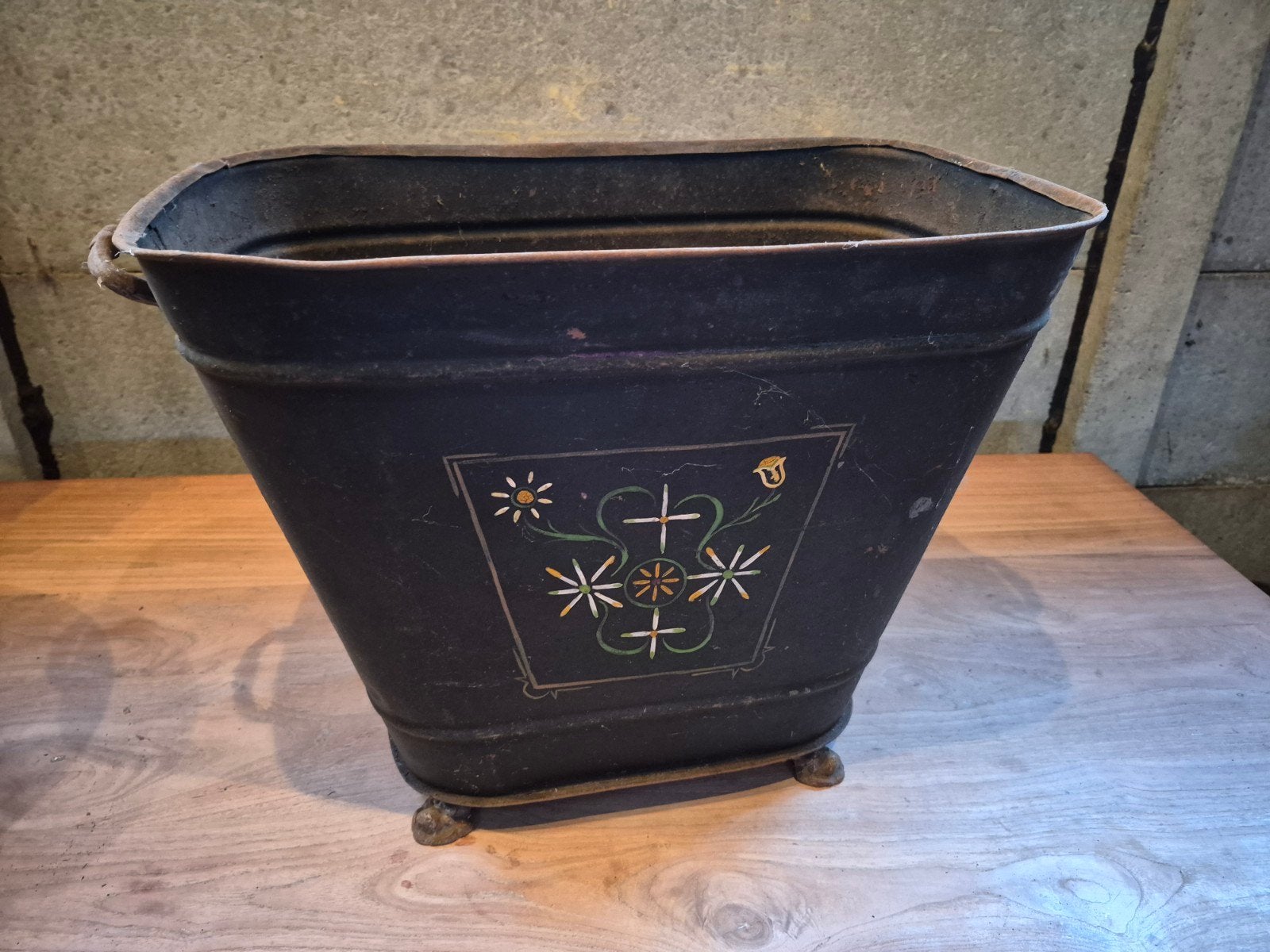 Antieke kolenkit met handgeschilderde decoratie, Ophalen of Verzenden
