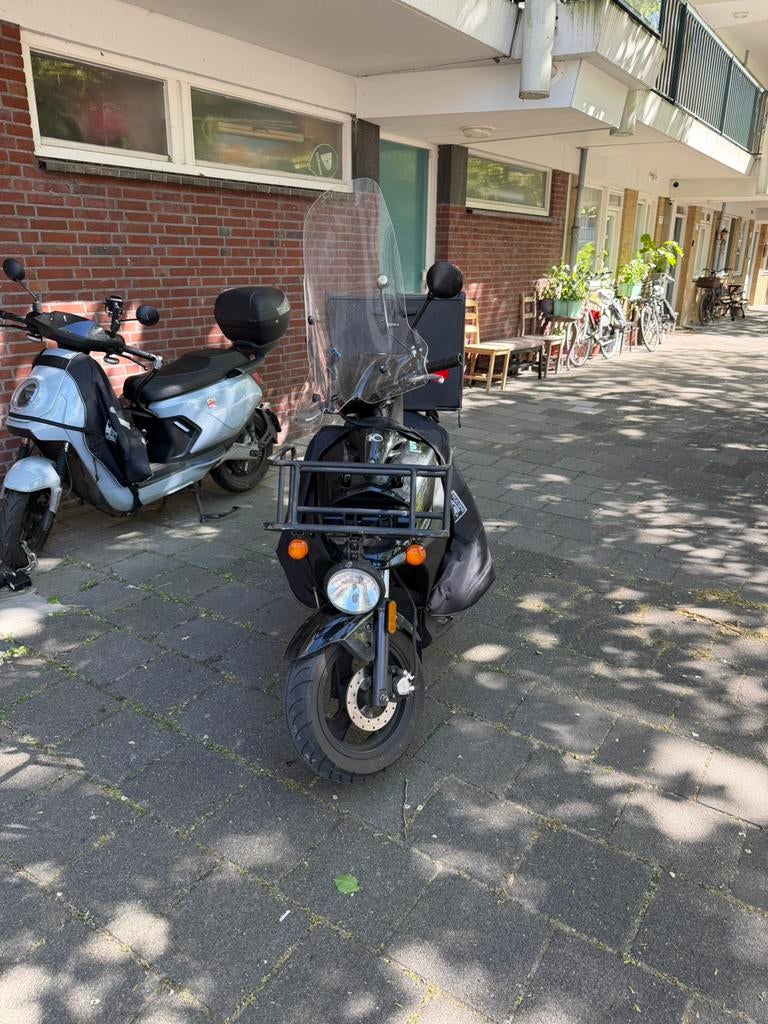 Kymco Agility Carry 50cc (2023) – Compleet + Top staat!, Ophalen, Maximaal 45 km/u, Zo goed als nieuw, 50 cc