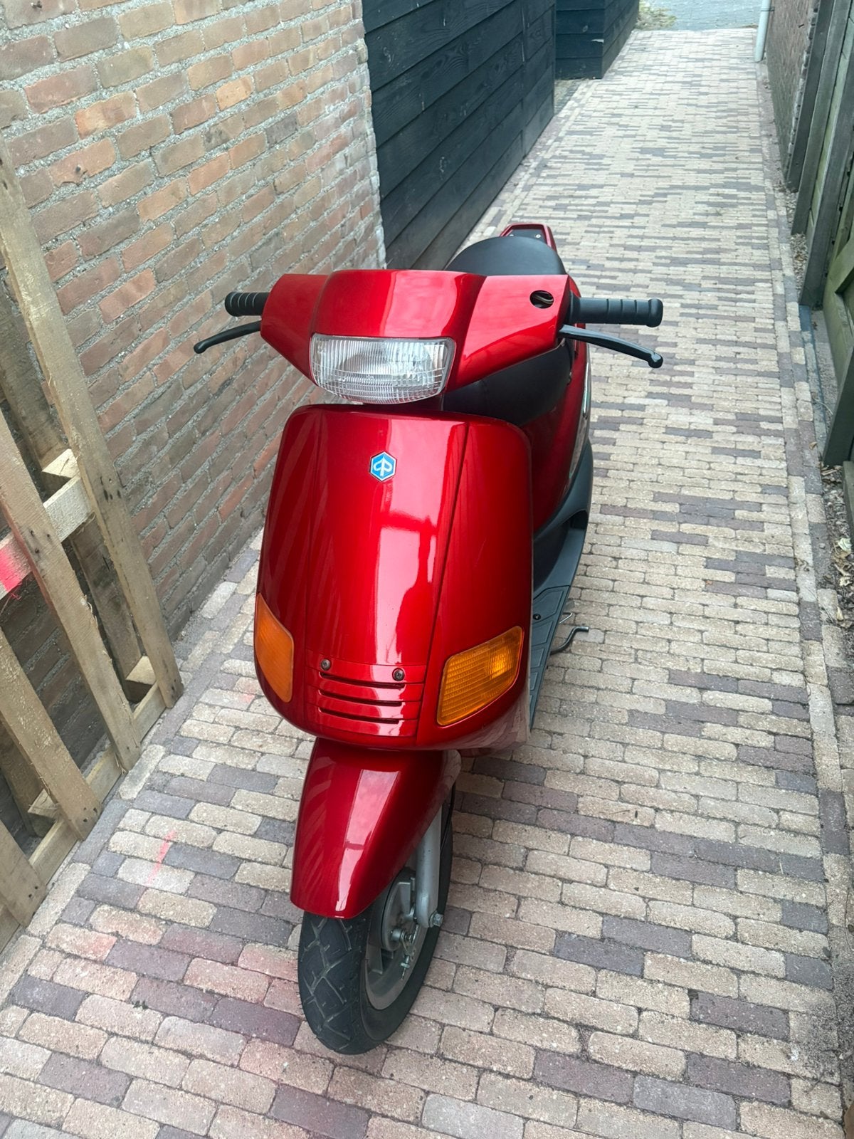 piaggio zip type 1, Fietsen en Brommers, Scooters | Piaggio, Ophalen, Zo goed als nieuw, Benzine, Zip