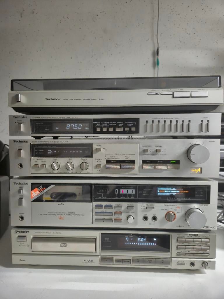 Vintage Technics SU-Z65, M228X, SL-P277A, ST-S31, SL-DL5, Tuner of Radio, Losse componenten, Zo goed als nieuw, Ophalen