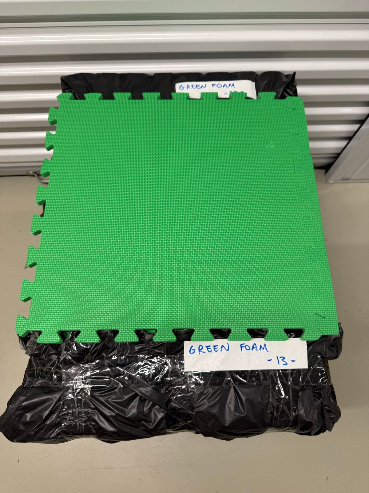 53 Groene foam tegels 50x50 cm, Ophalen, Gebruikt